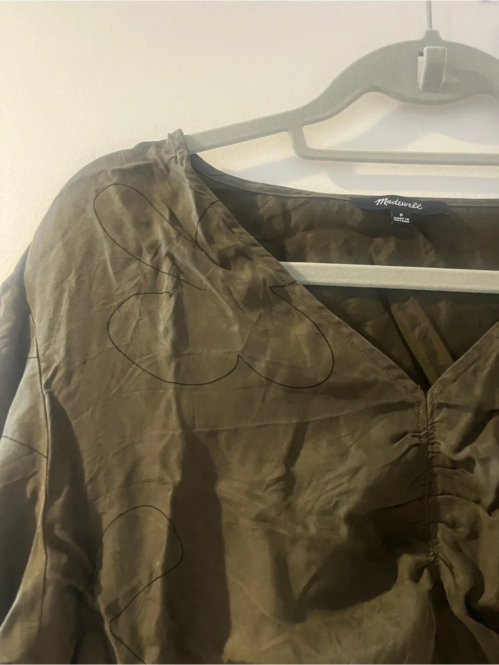 Dark olive green long sleeve cropped blouse - Picture 2 of 3